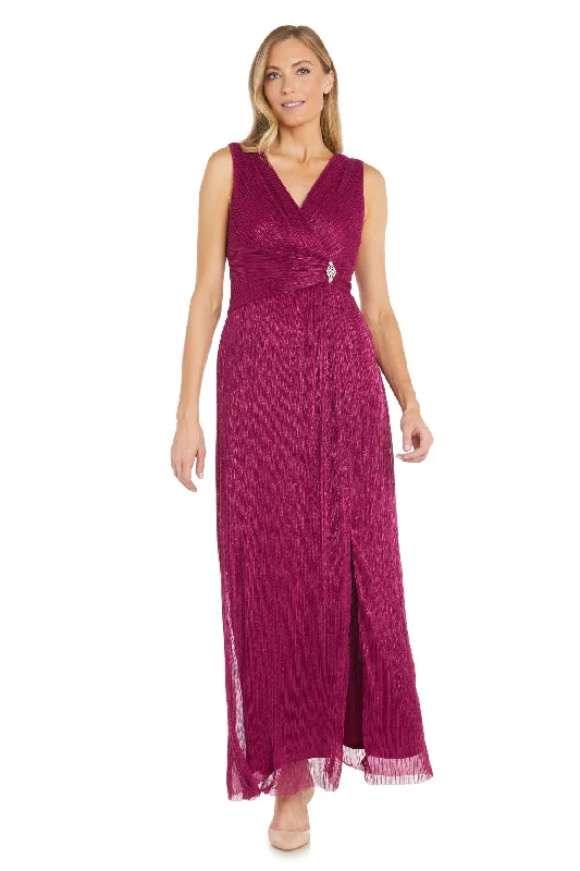 Huge Savings R&M Richards 1951 Long Metallic Pleated Formal Dress