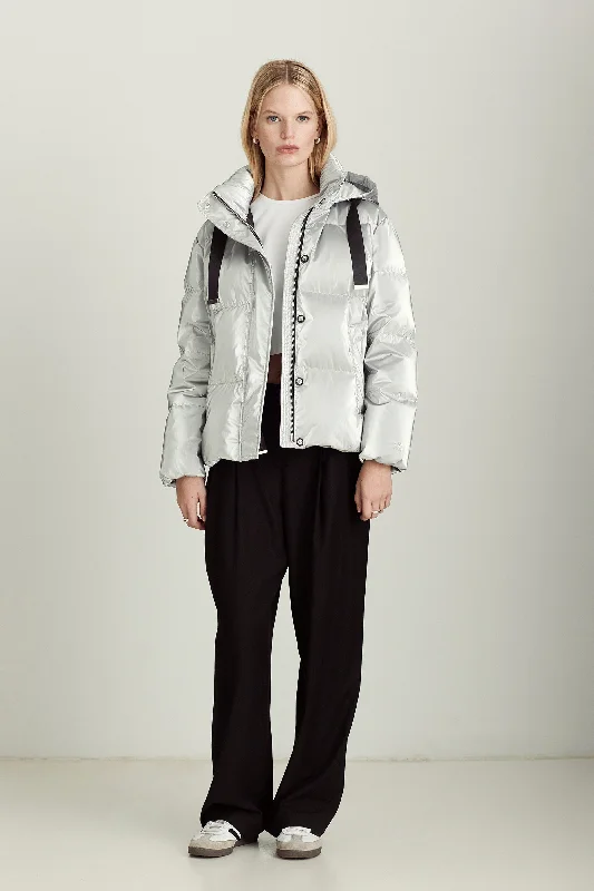 New Deals CHICAGO - METALLIC