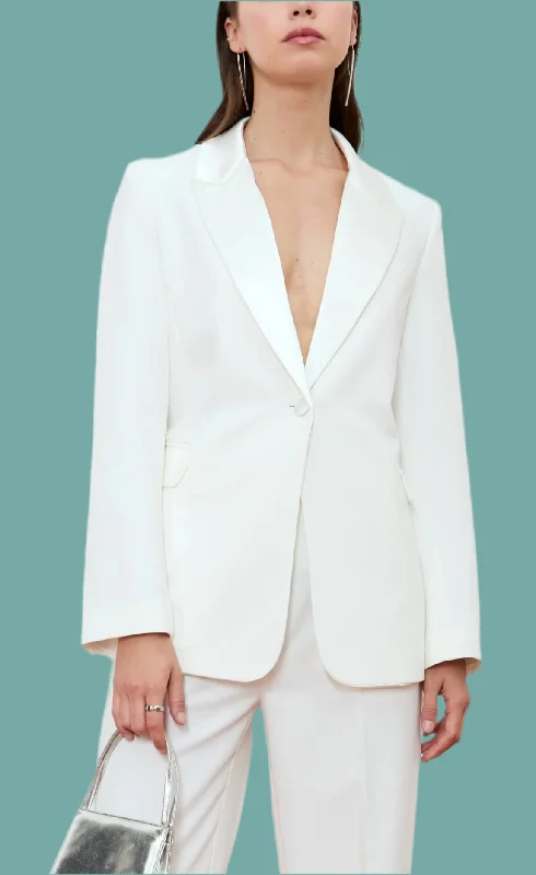 Huge Savings Leea Blazer