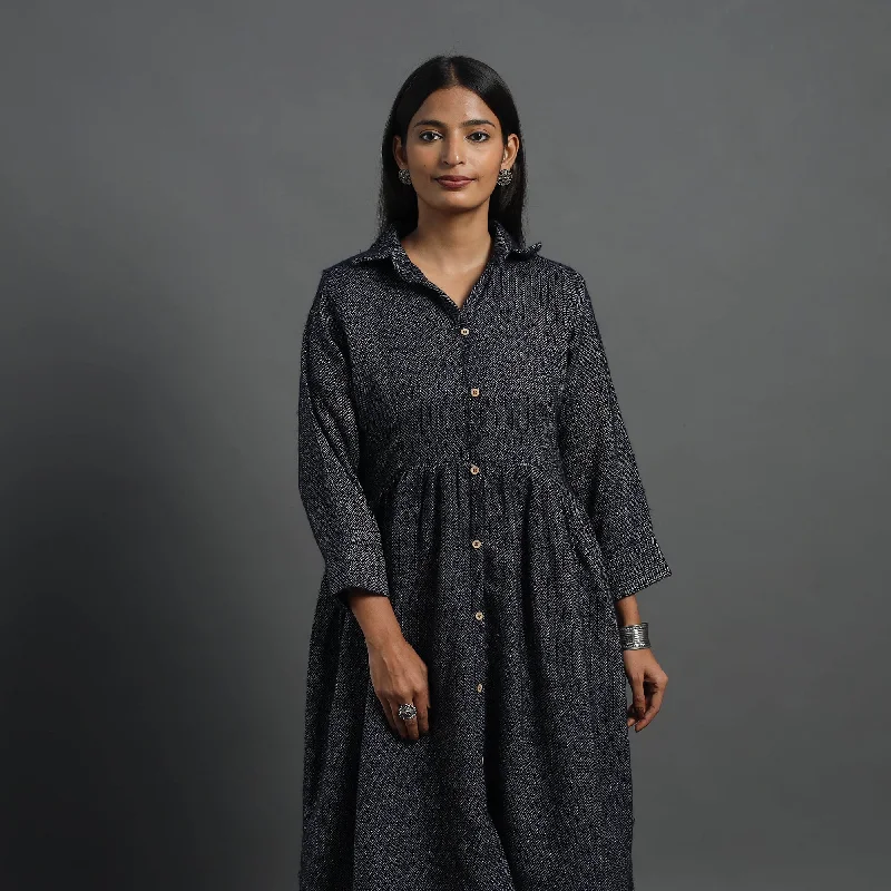 Price Blitz Zahira Black Plain Button Down Woollen Dress 06