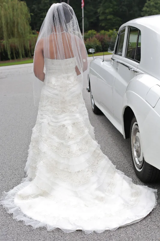 Deal of the Week Oleg Cassini Strapless Lace and Tulle Slim Gown