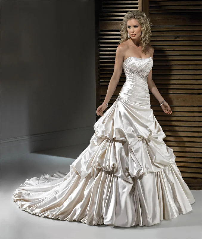 Deal Dash Maggie Sottero Maggie Sottero Montana J1423 Size 20