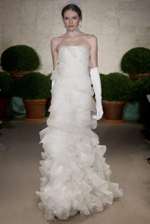 Daily Specials Oscar de la Renta 22E335