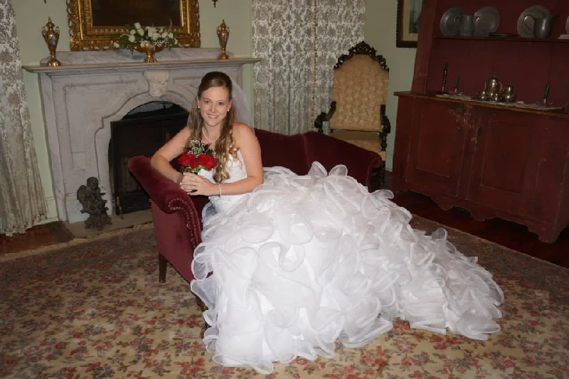 Deal Mania David's Bridal Galina Signature