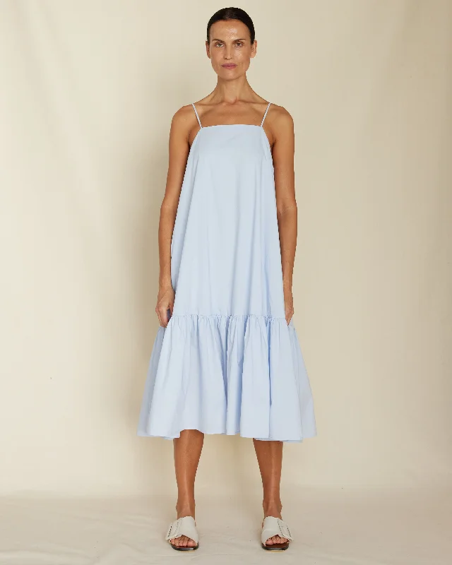 Can't Miss Zadie Poplin Midi Dress - Powder Blue