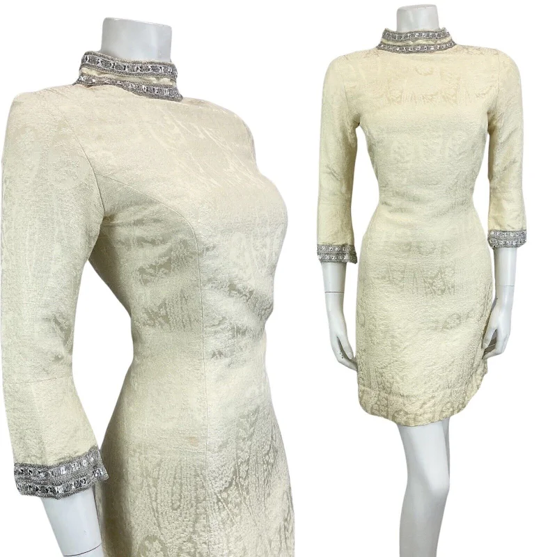 Special Promotion VINTAGE 60s 70s BEIGE SILVER TEXTURED MOD MINI PARTY CHRISTMAS EVENING DRESS 8