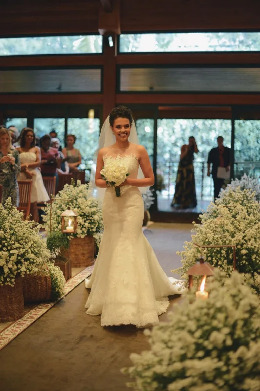Year-End Sale Pronovias Danubio