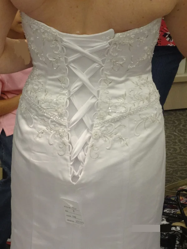 Savings Bonanza David's Bridal t9267