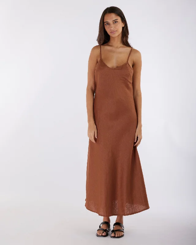 Price Break Evangeline Linen Dress - Cinnamon