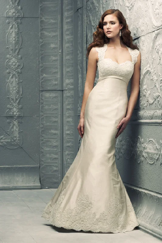 Instant Discount Paloma Blanca Vintage Glam